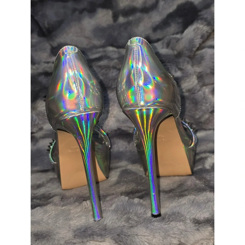 NWB Nine West Fabla3‎ Silver Holographic Studded Platform Stiletto Heels 7.5